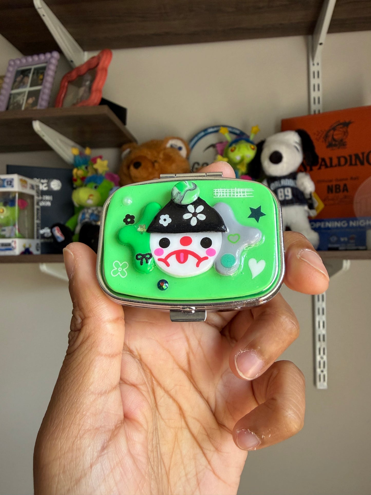 π€π€π Pill Case