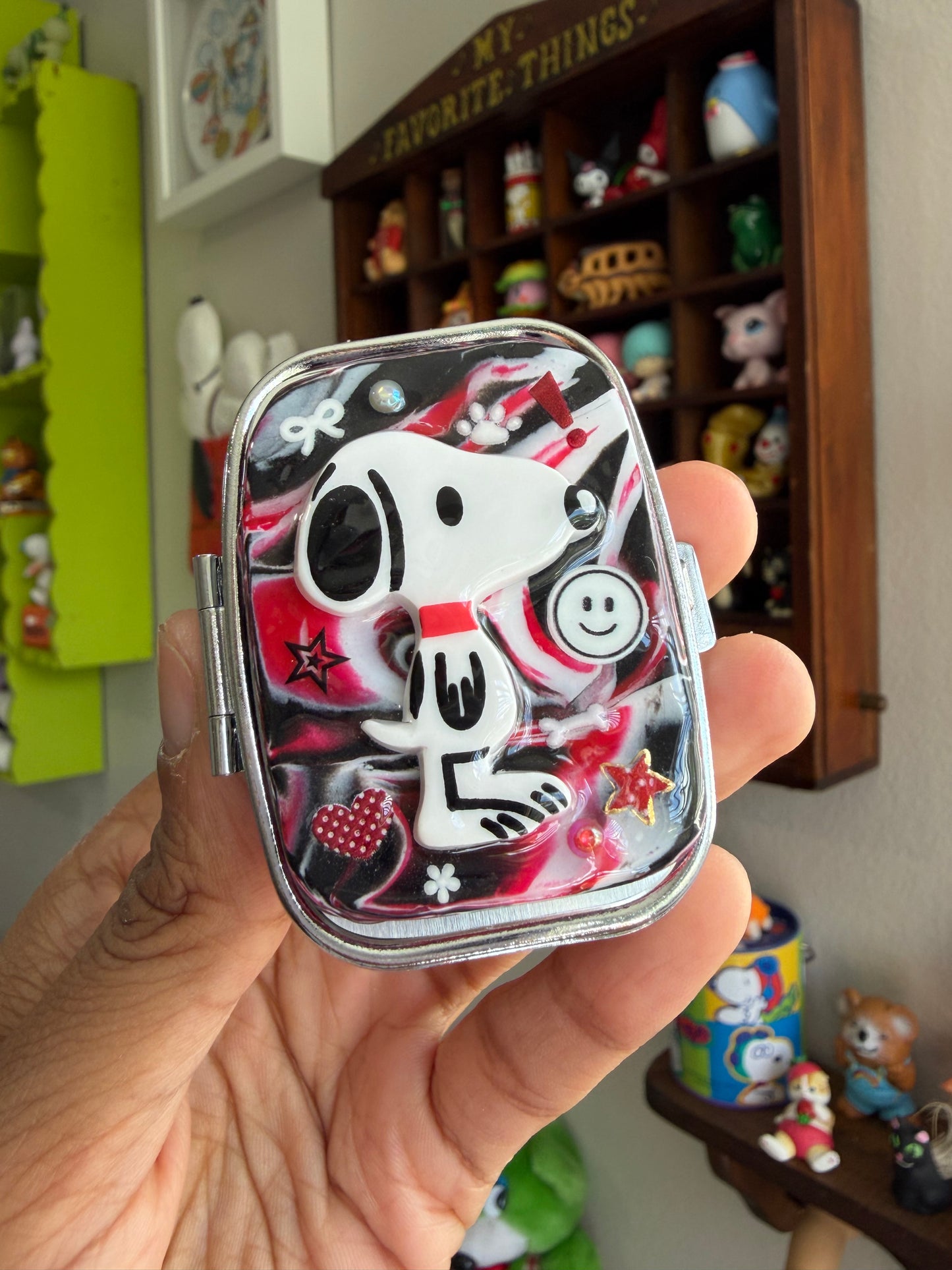 Dark Snoopy Pill Case