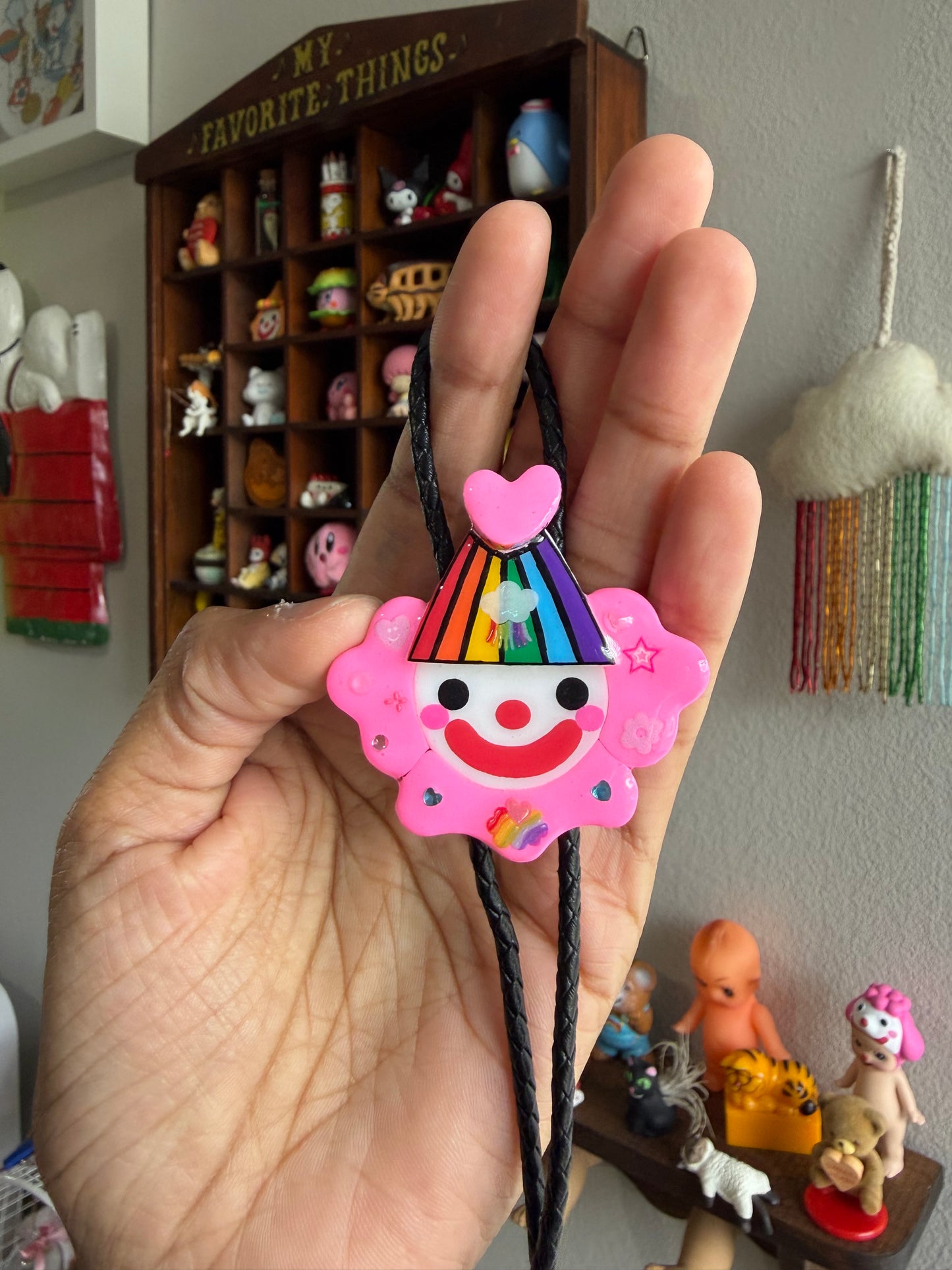 Rainbow Clown Bolo