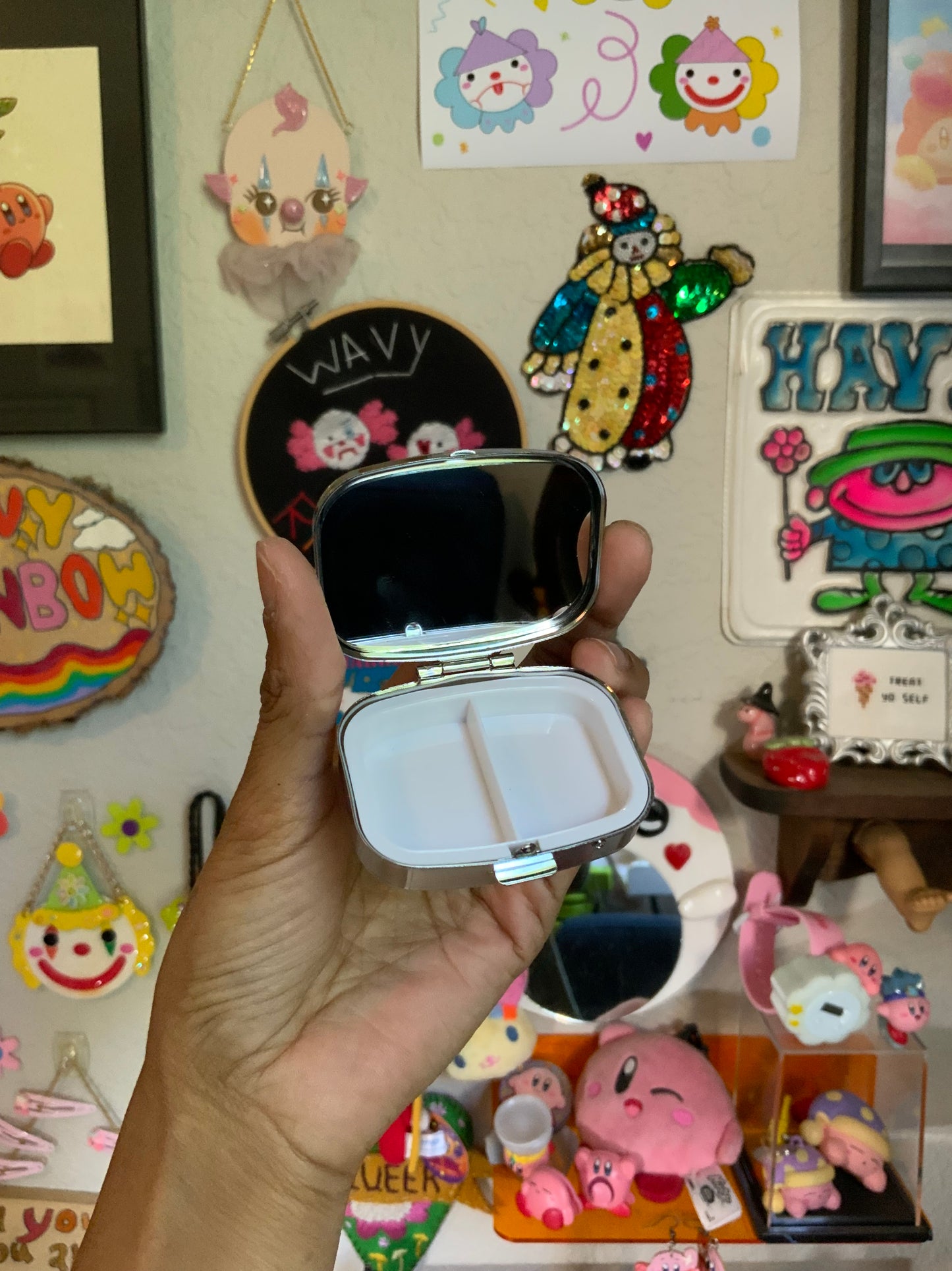 Love <3 Snoopy Pill Case