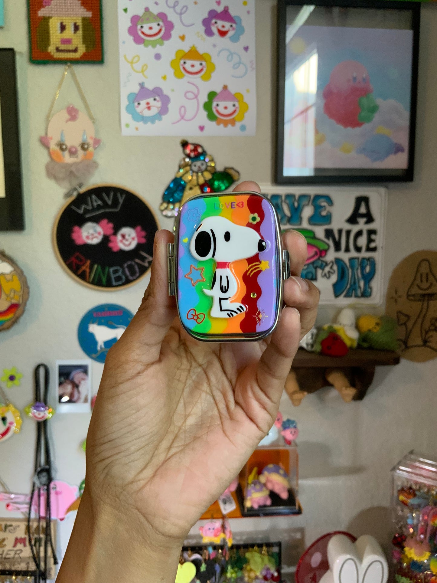 Love <3 Snoopy Pill Case