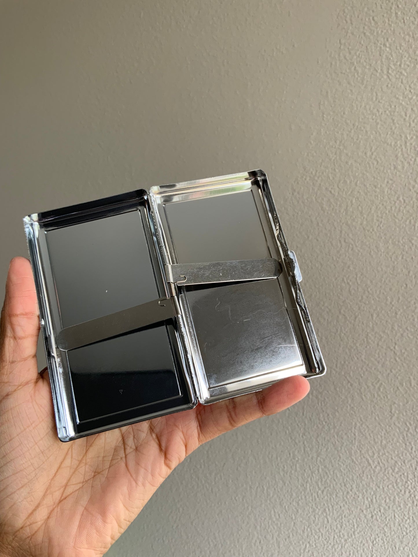 Budding Blooms Cigarette Case