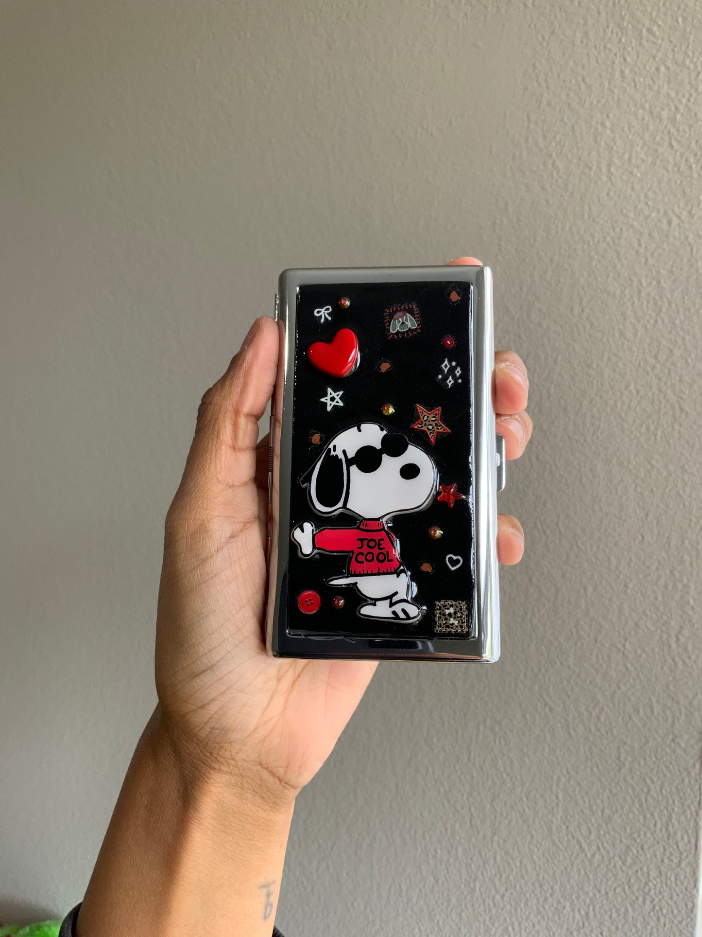 Joe Cool Cigarette Case