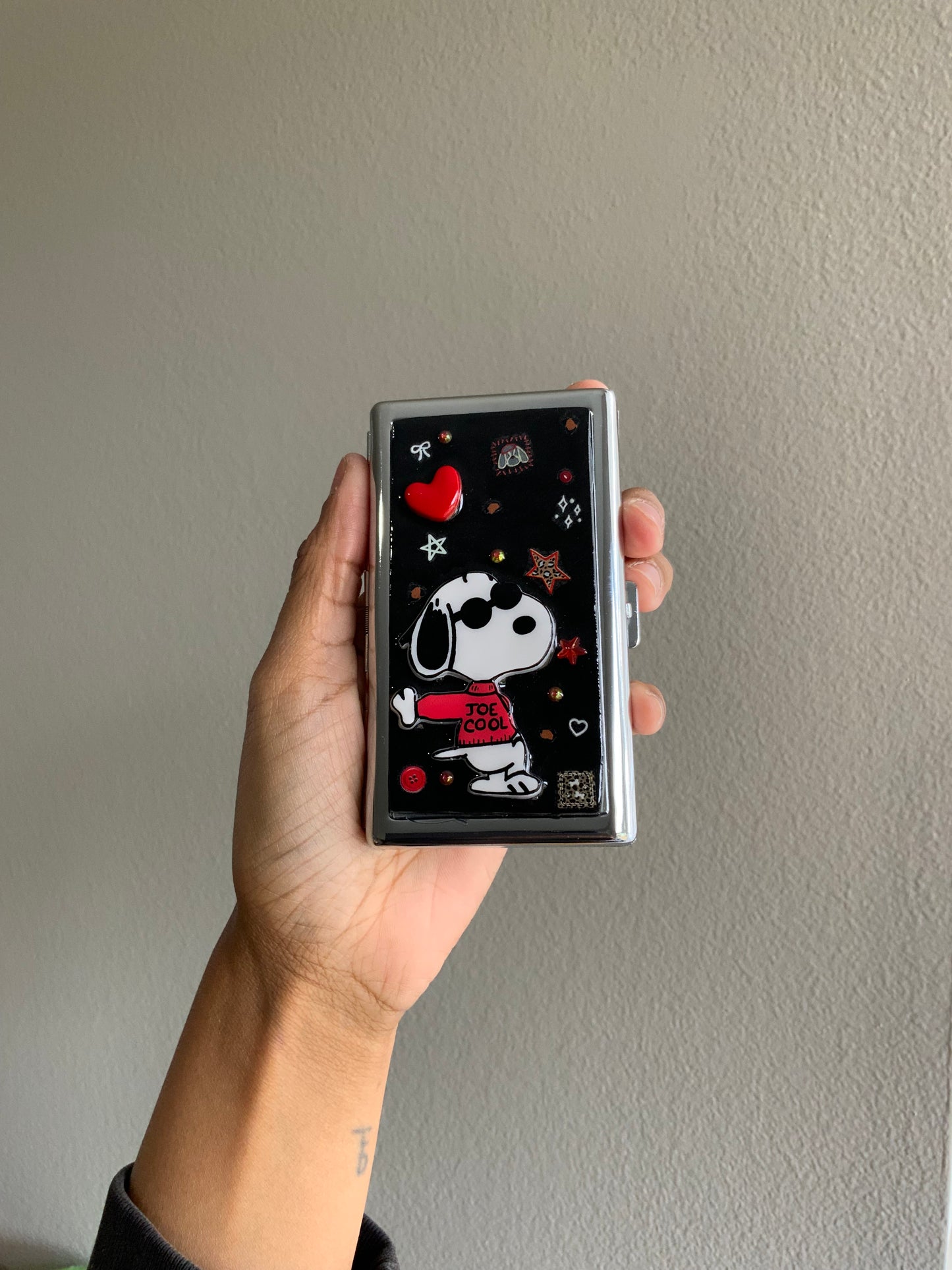 Joe Cool Cigarette Case