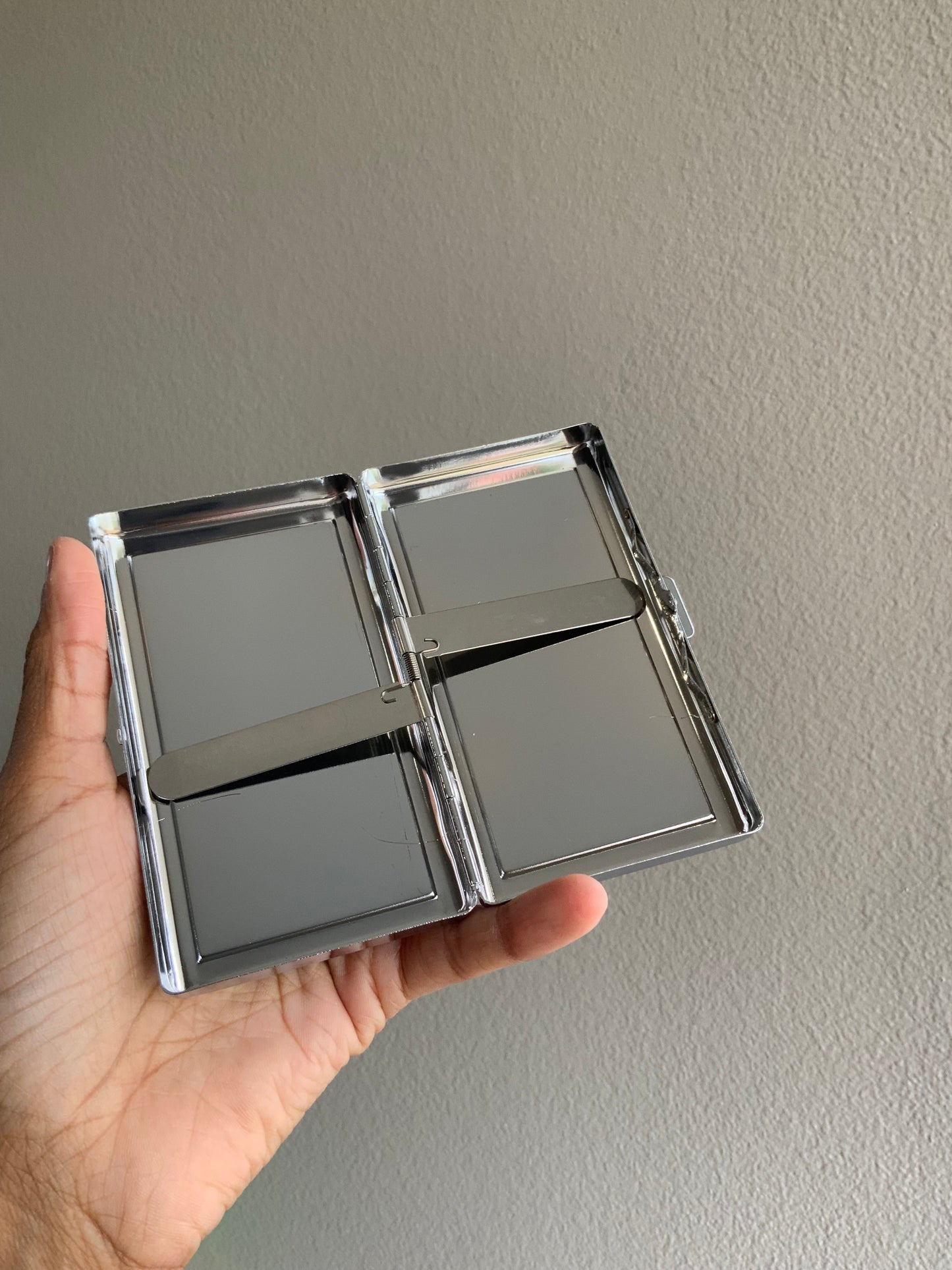 Joe Cool Cigarette Case
