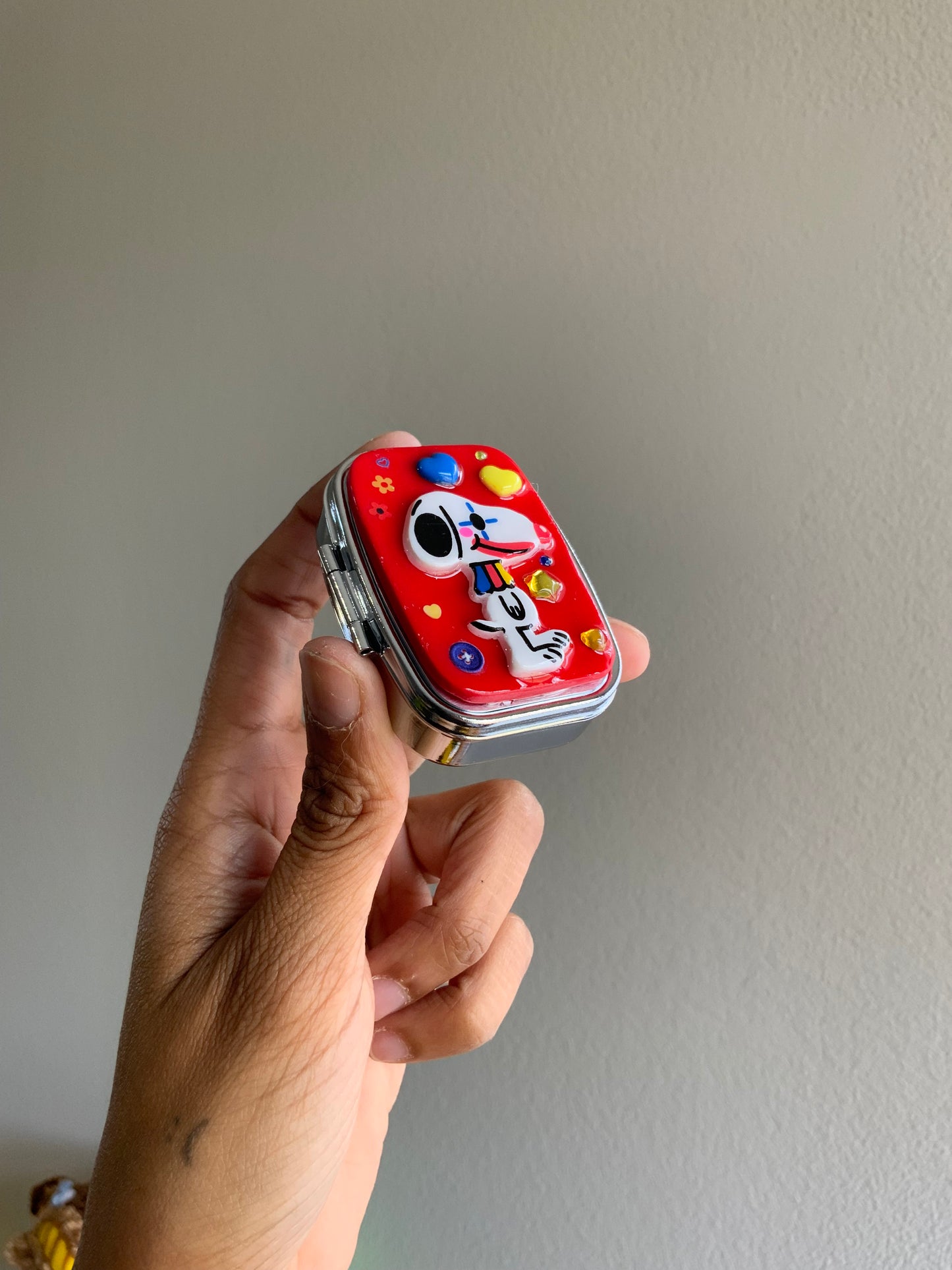 Primary Snoopy Pill Case