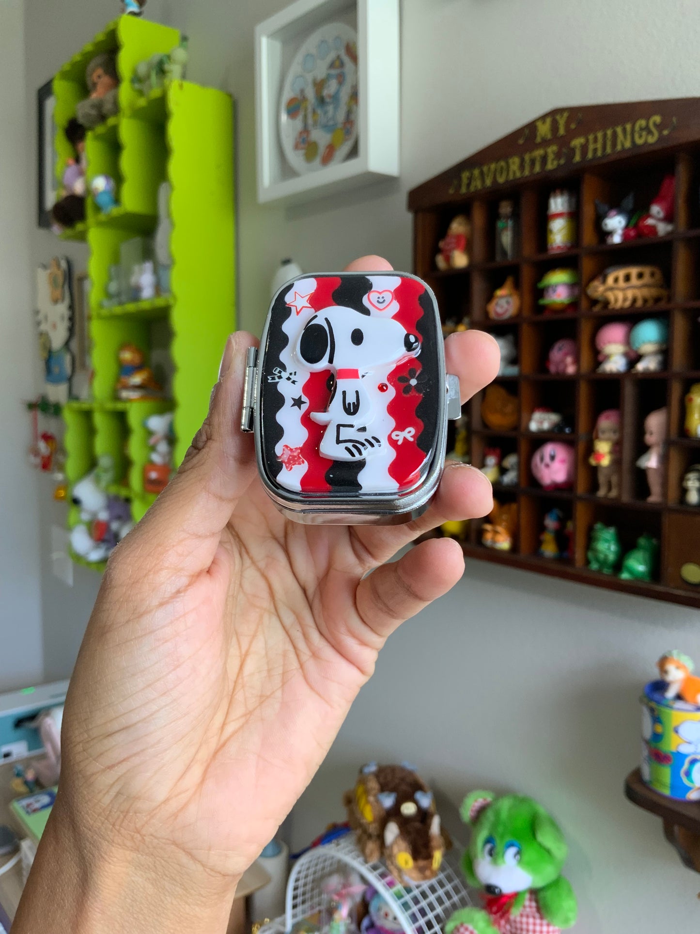 Hot Topic Snoop Pill Case