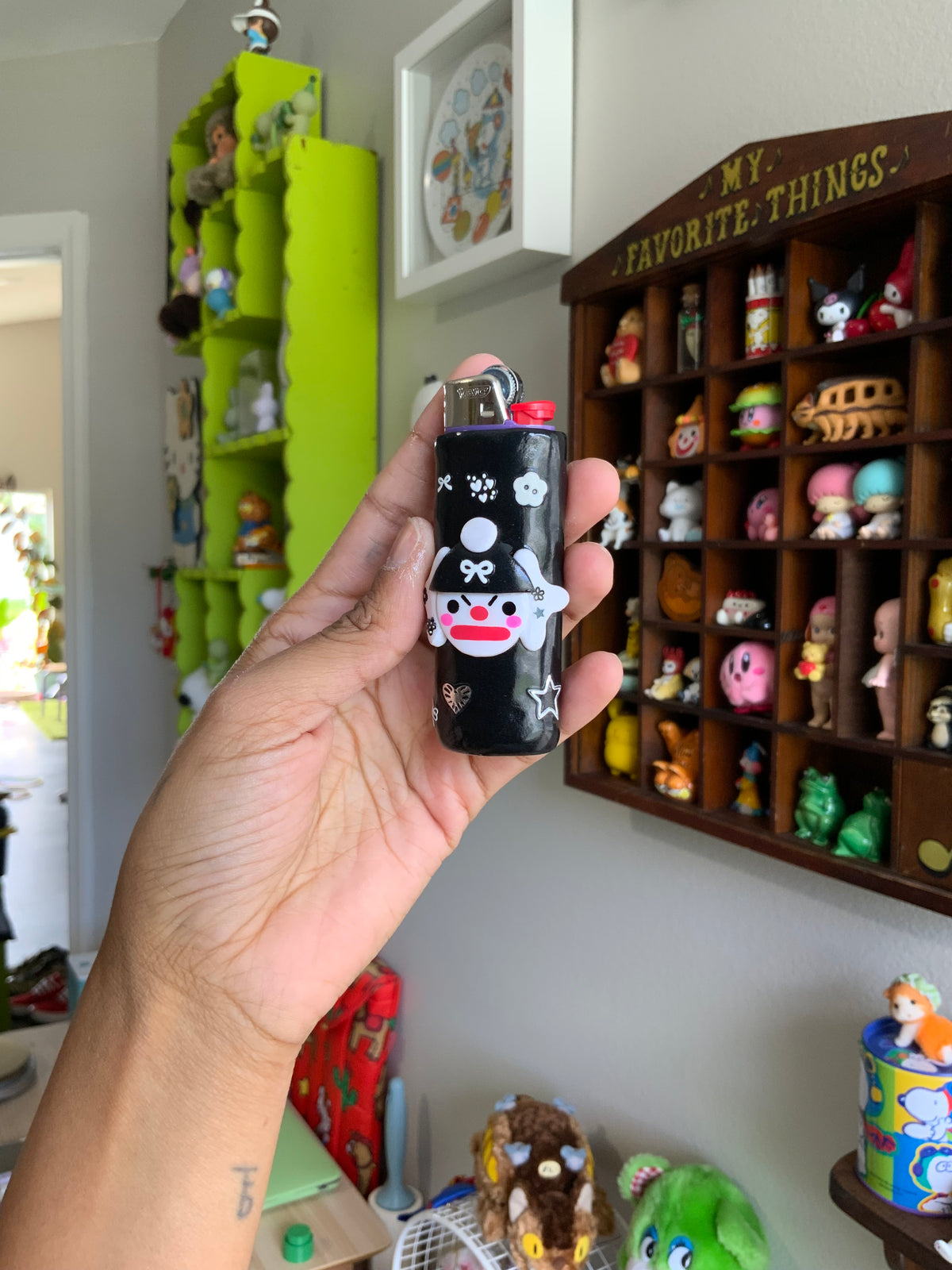 Angy Lighter Case w/ Lighter