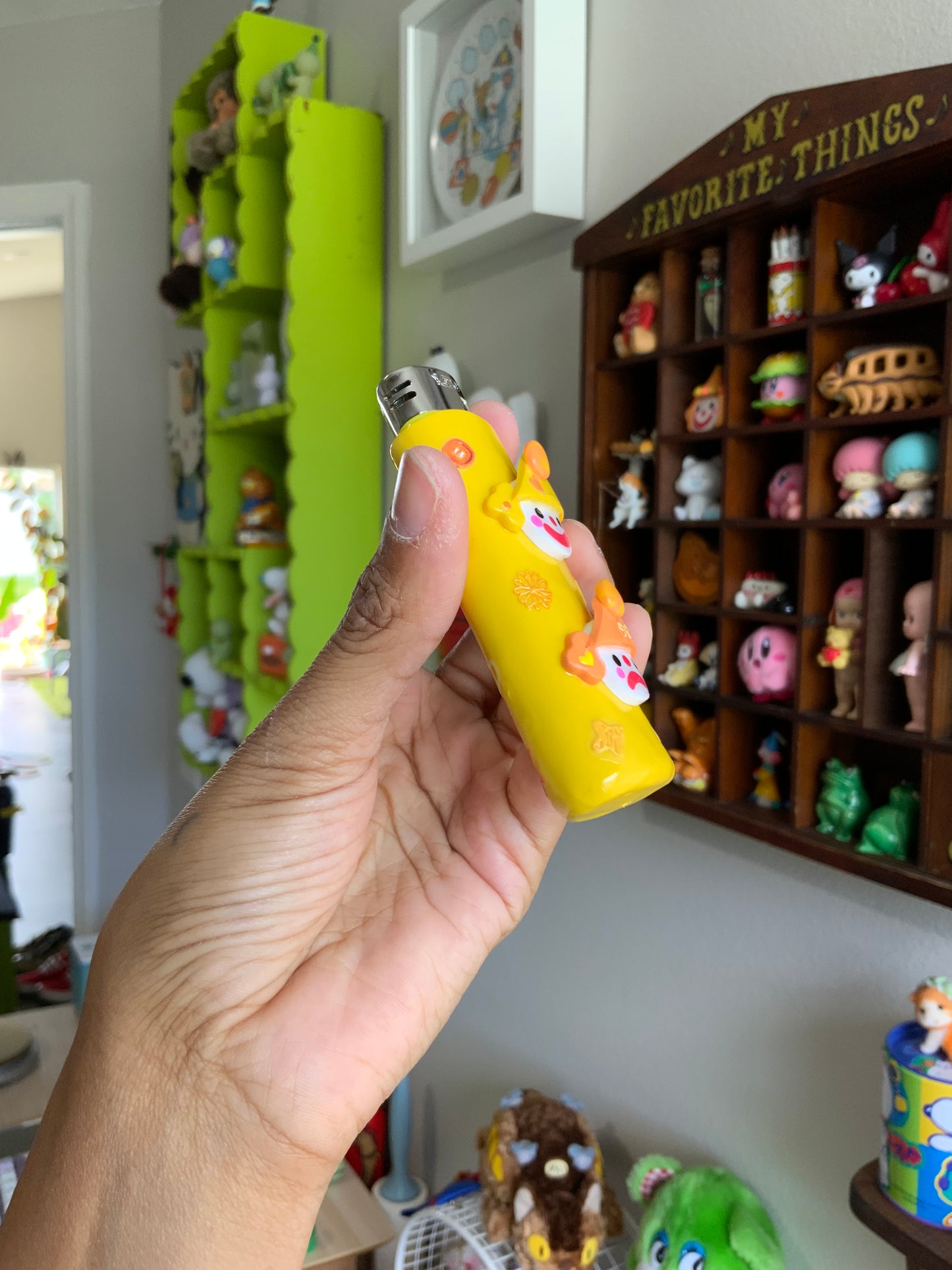 Sunshine Lighter Case w/ Lighter