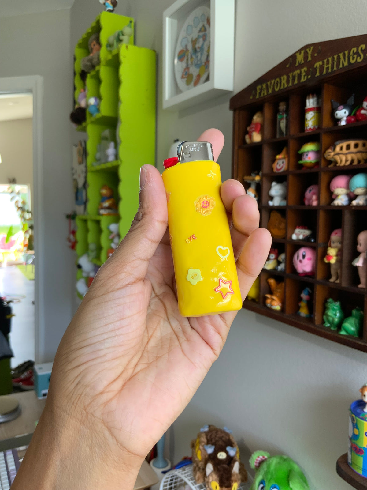 Sunshine Lighter Case w/ Lighter