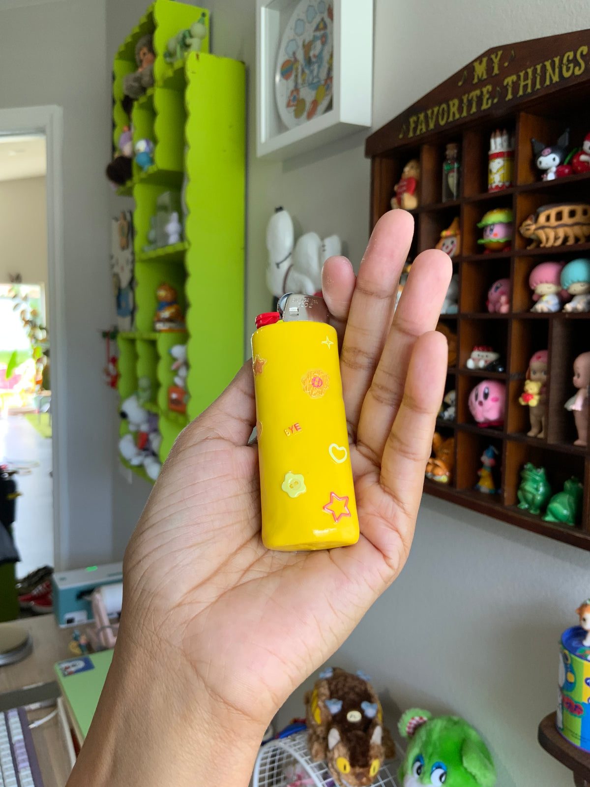Sunshine Lighter Case w/ Lighter