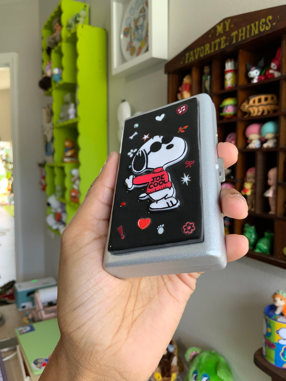 Keep Cool Cigarette Case