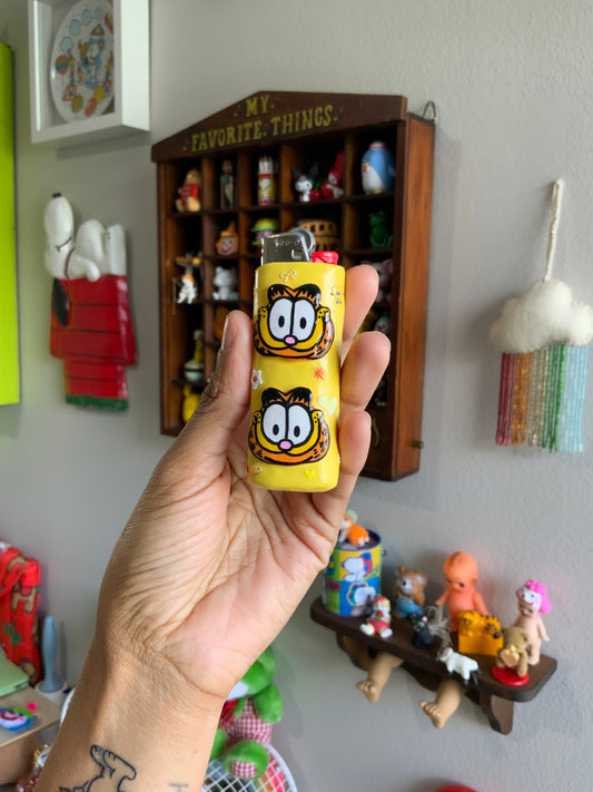 Garf lighter Case w/ Lighter