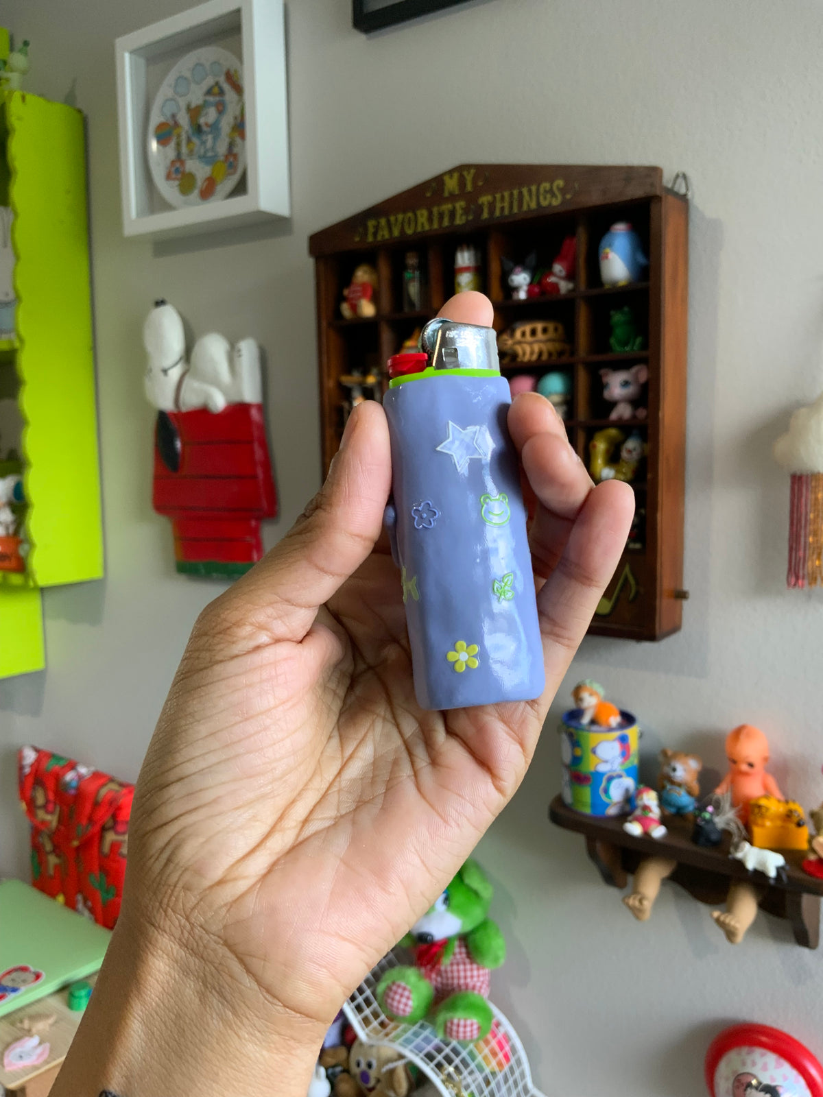 Belle Lighter Case w/ Lighter