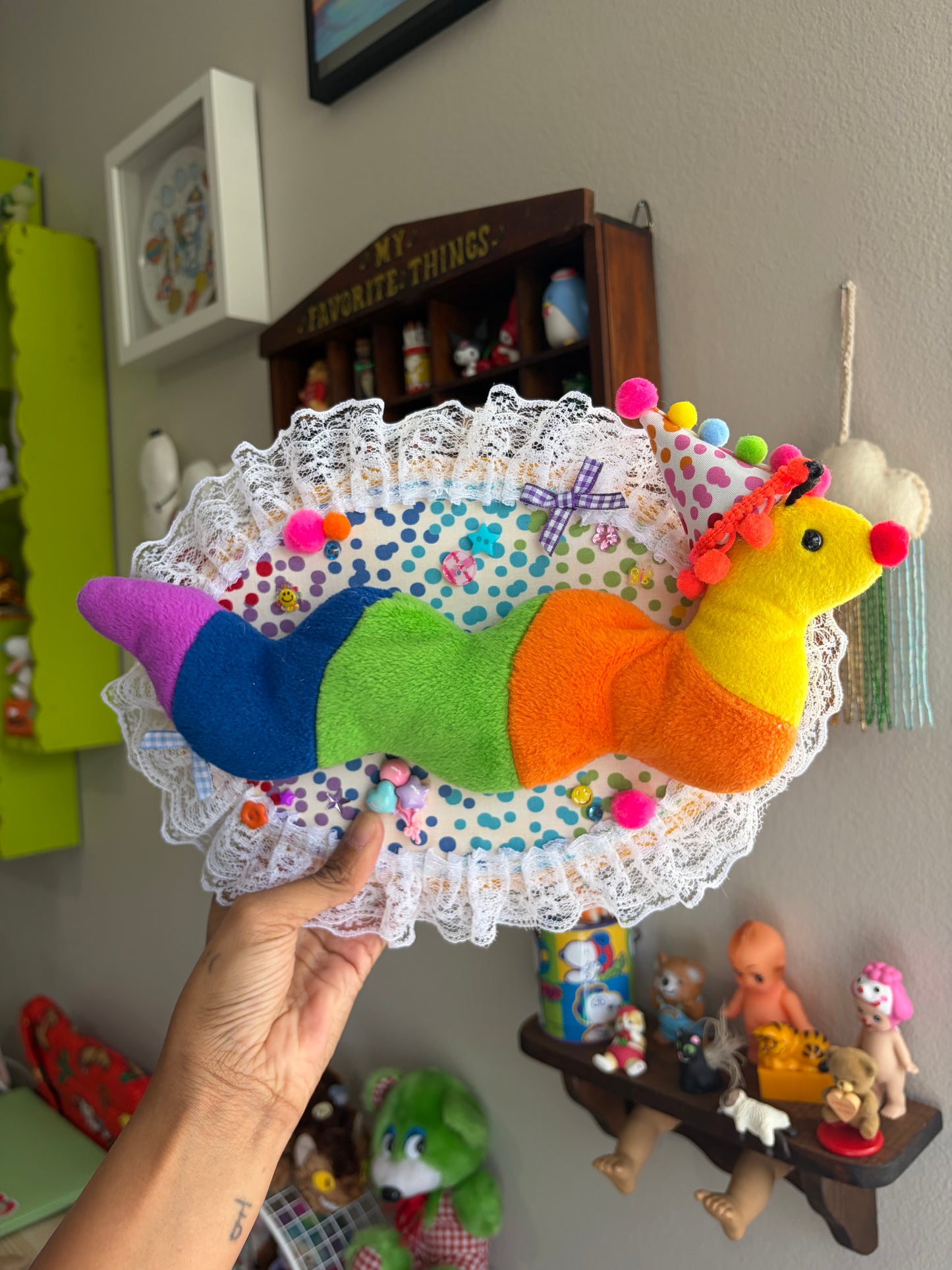 Big Wormie Plushie Taxidermy