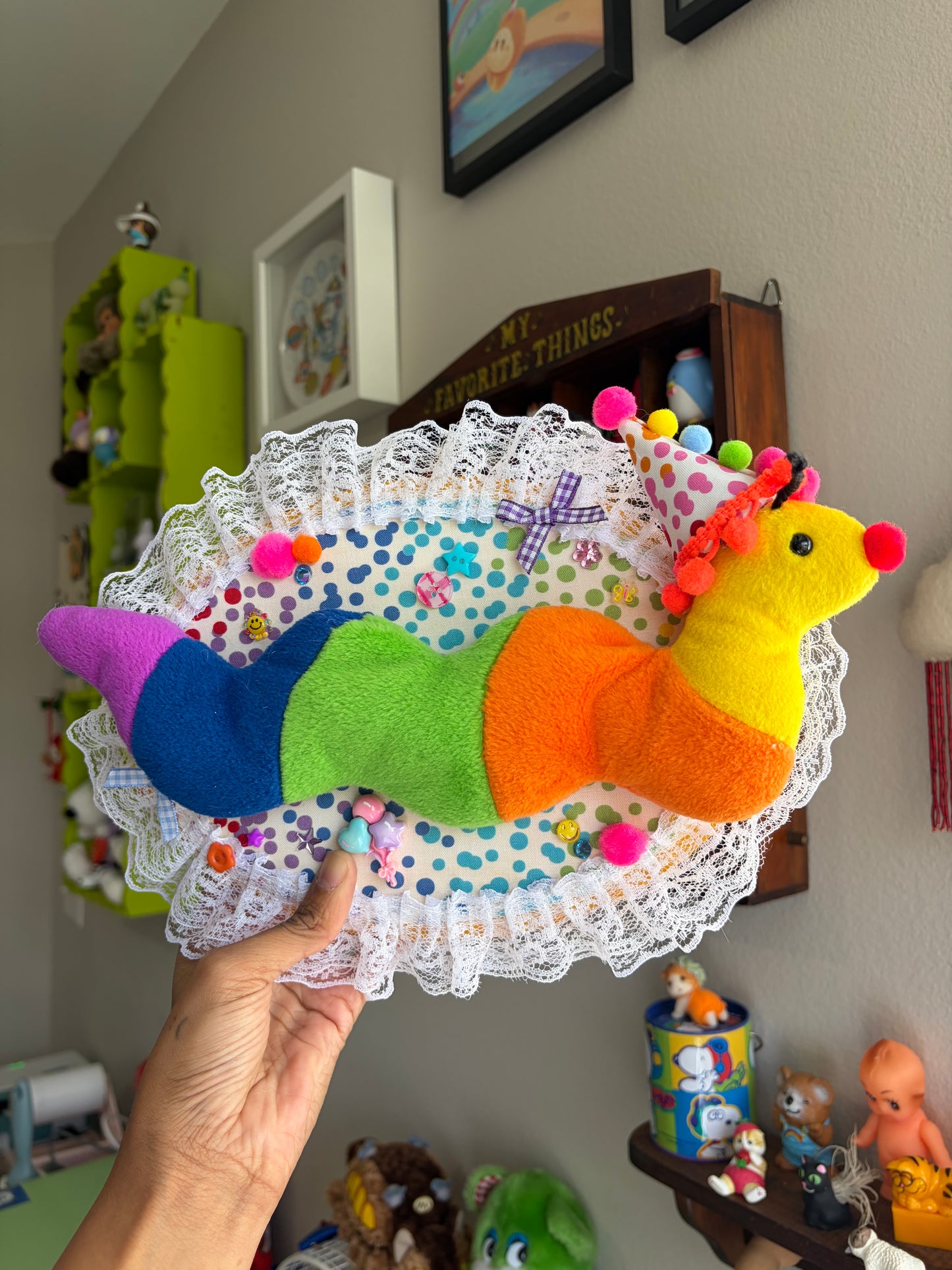 Big Wormie Plushie Taxidermy