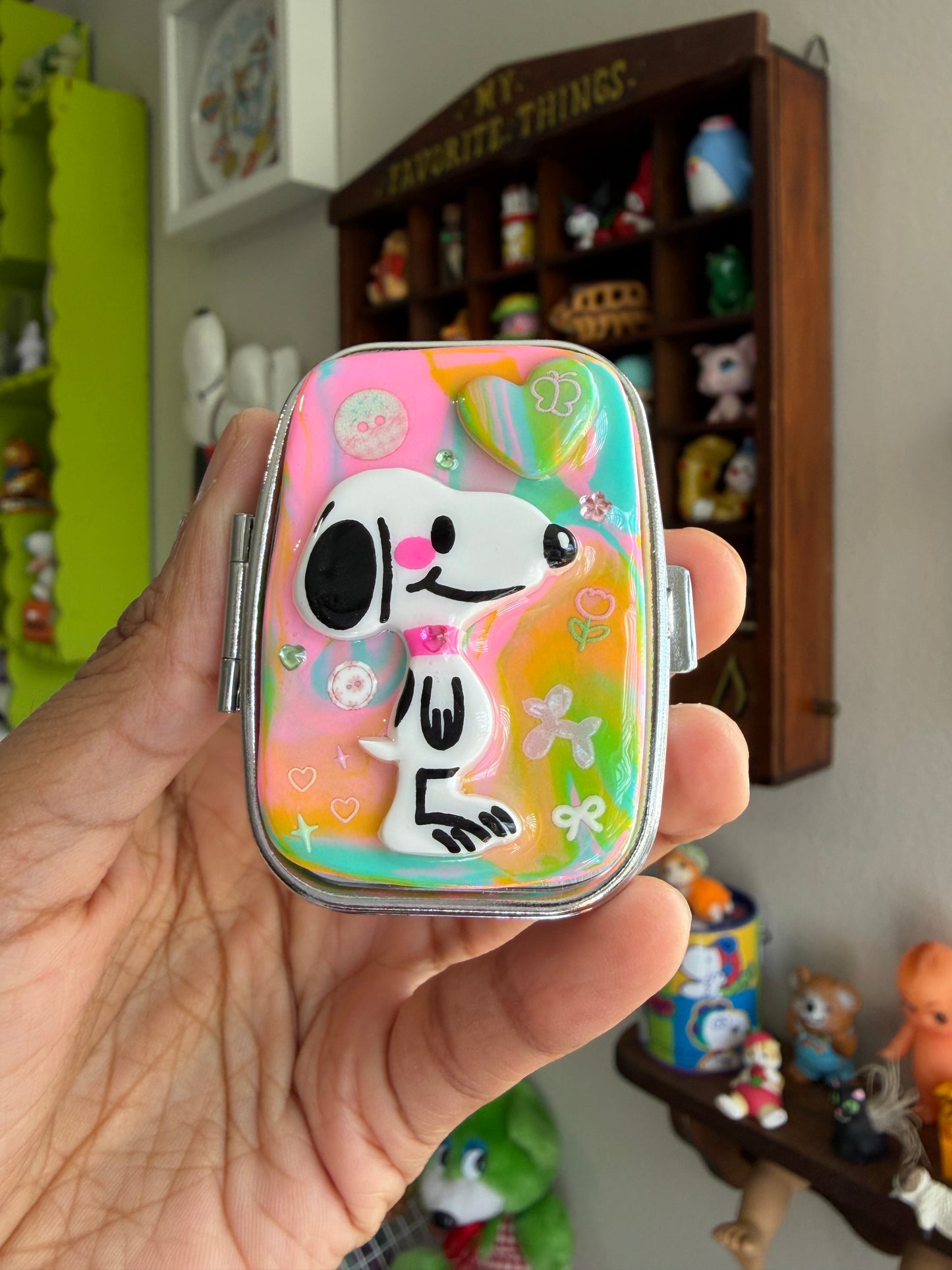 Happy Snoop Pill Case