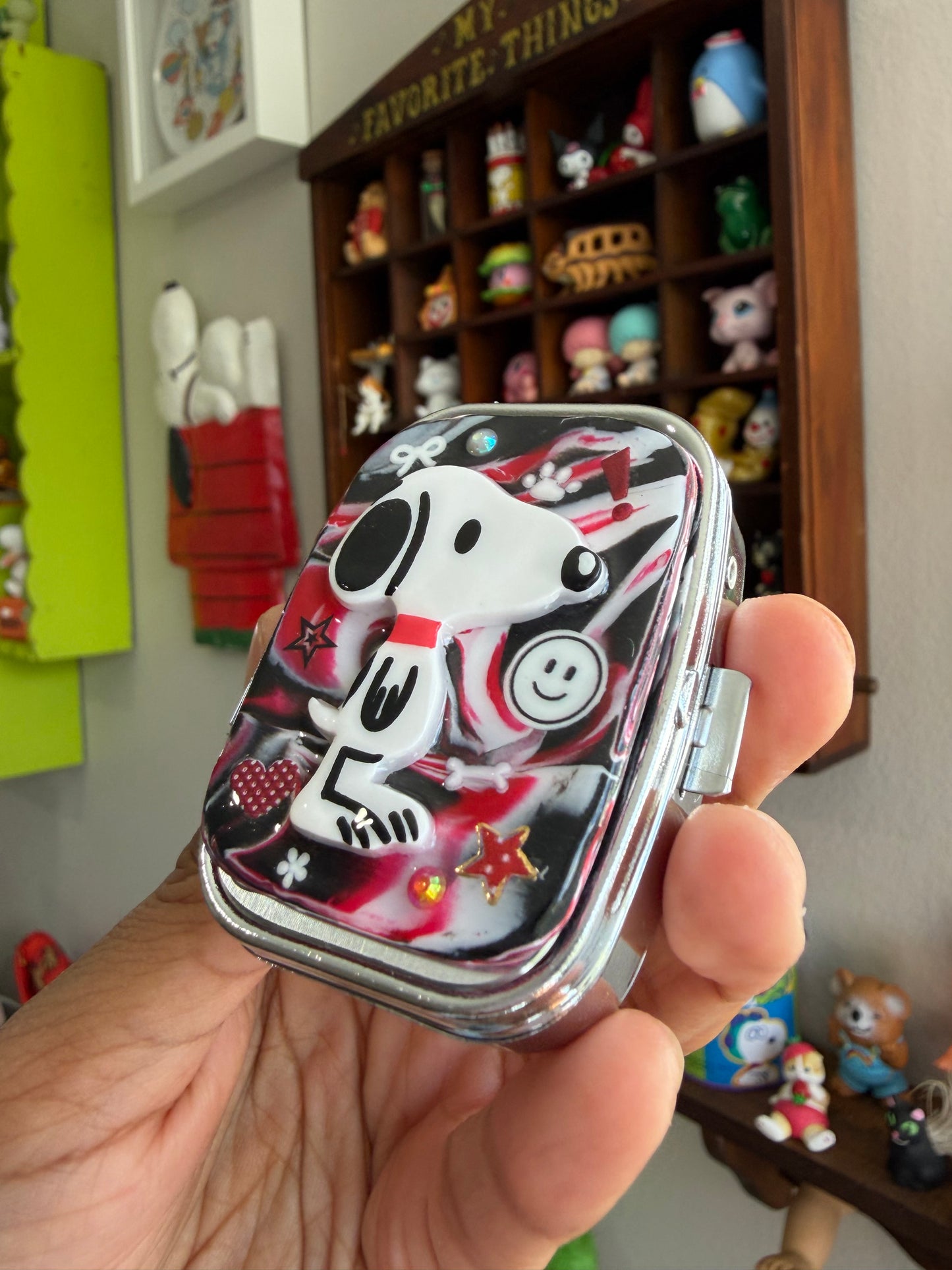 Dark Snoopy Pill Case