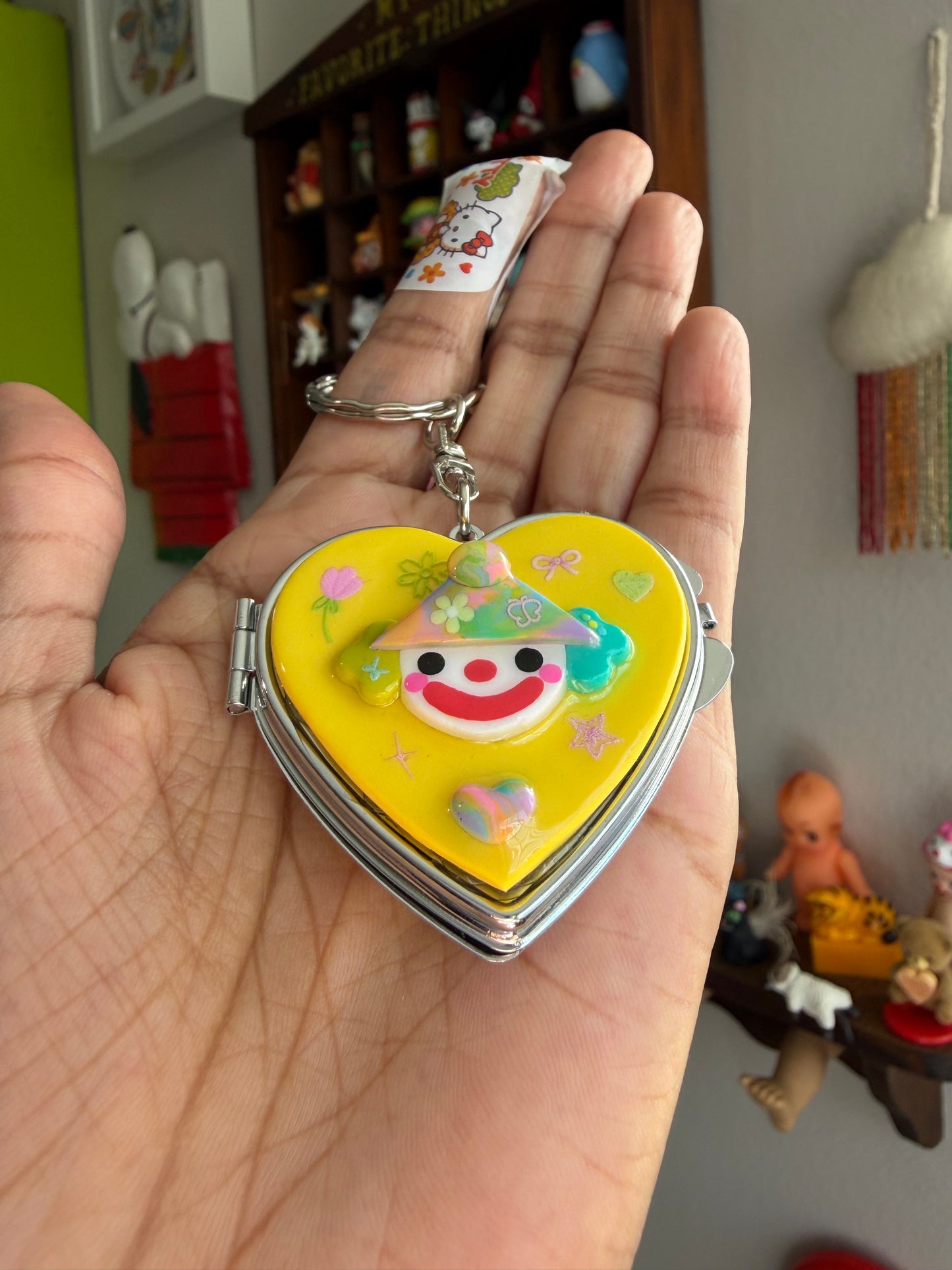 Clover Heart Keychain Mirror