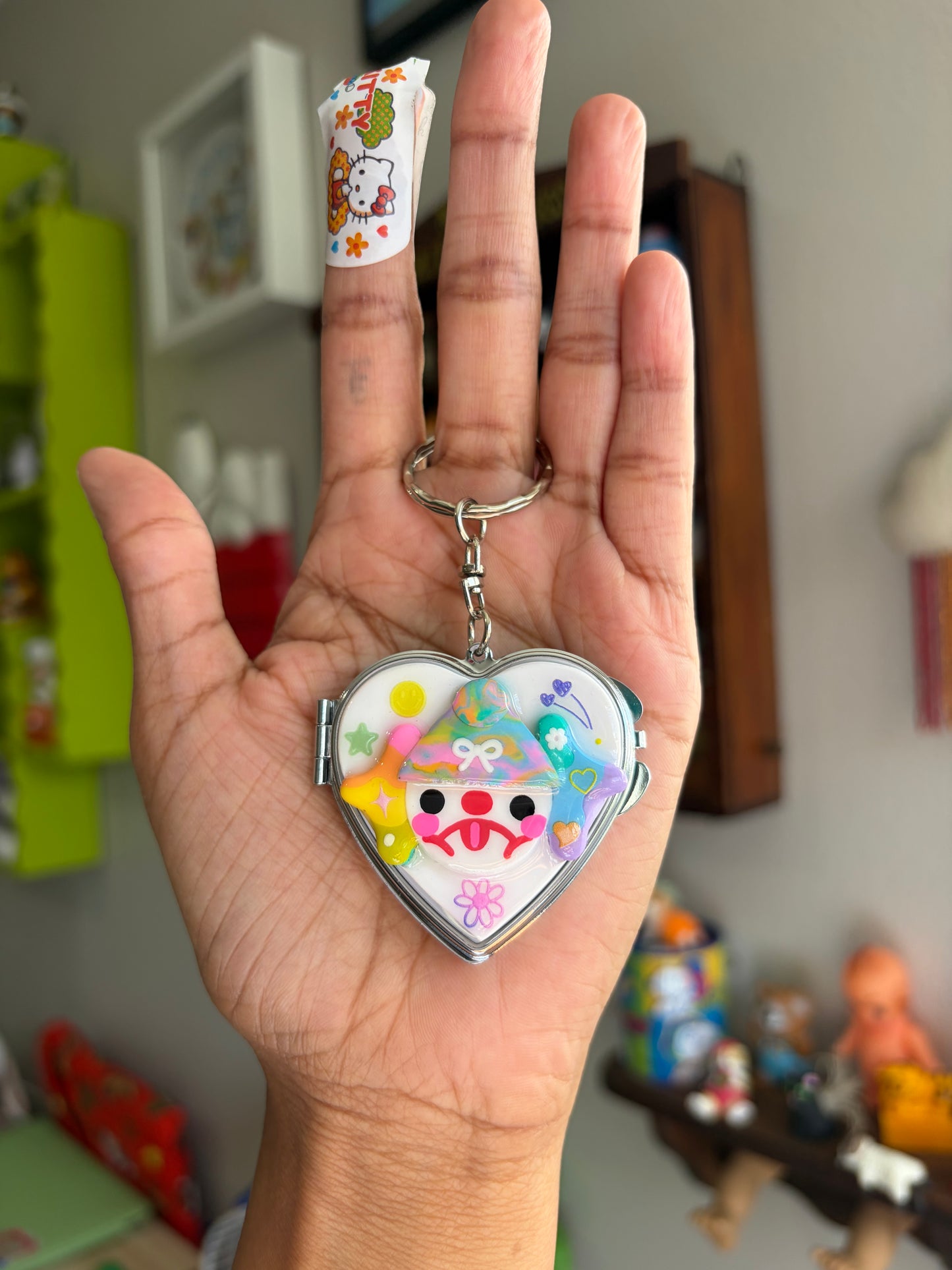Petunia Heart Keychain Mirror
