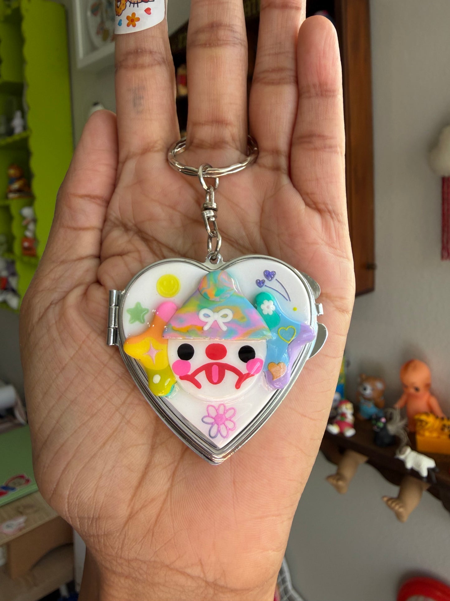 Petunia Heart Keychain Mirror