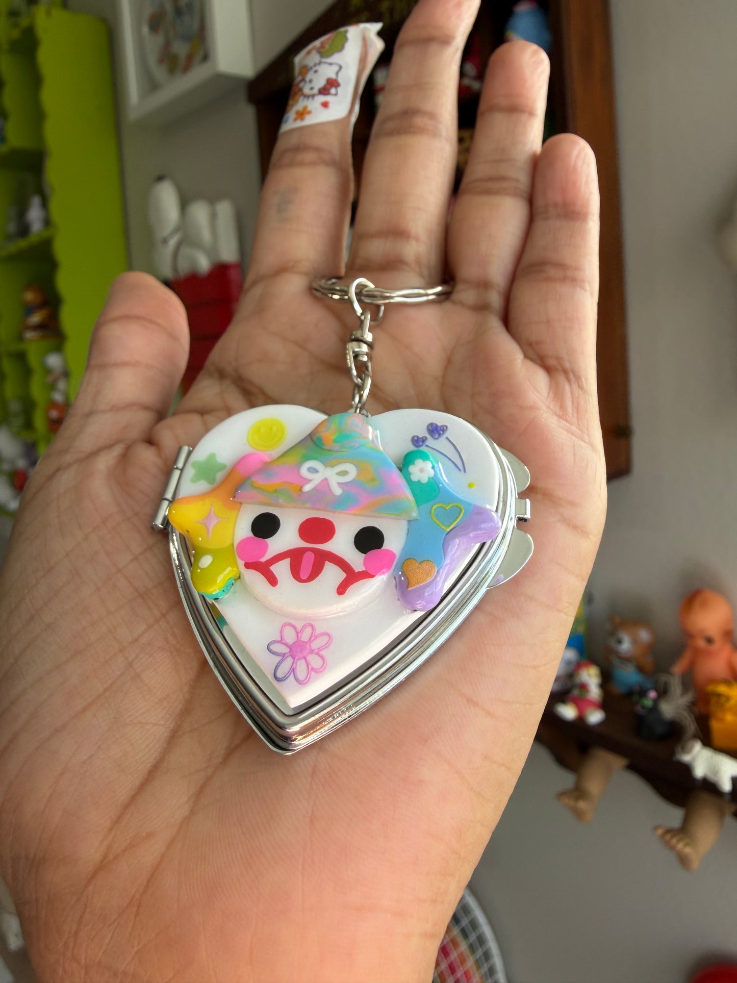Petunia Heart Keychain Mirror